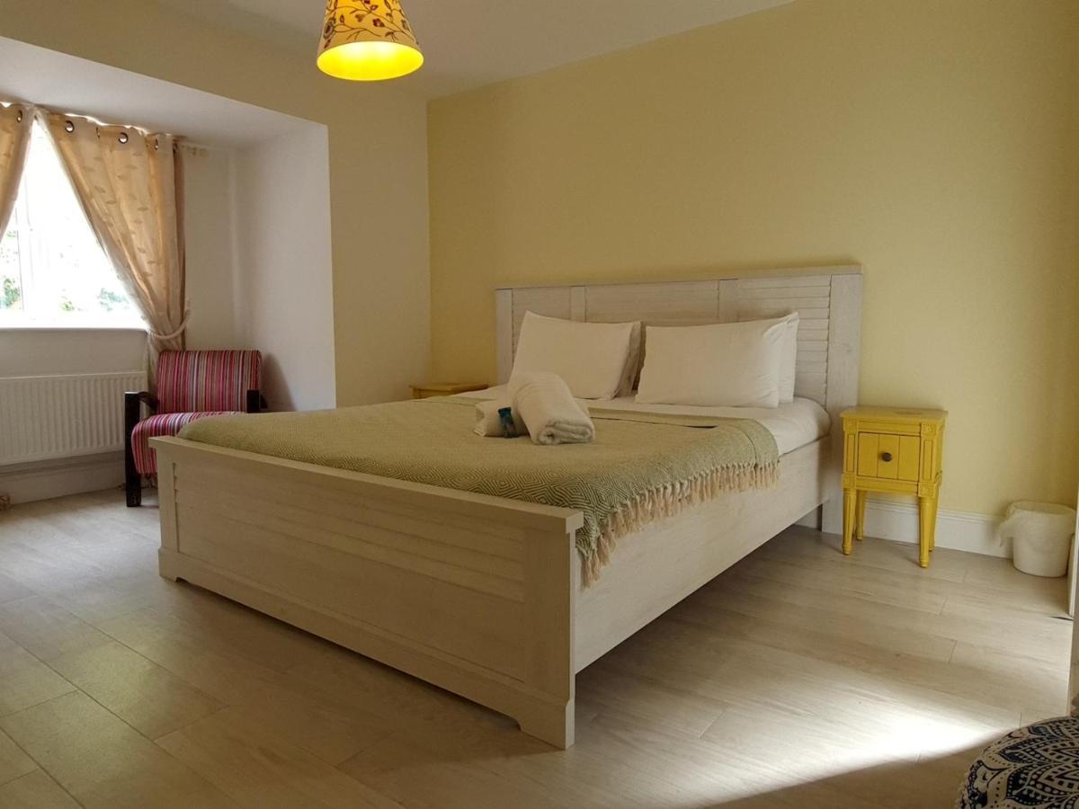 Pass The Keys Well Located Modern 5 Bedroom House Μπέρμιγχαμ Εξωτερικό φωτογραφία